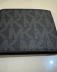 Michael Kors Jet Set Men’s Billetera – Black Noir